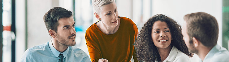 woman recruiting candidates into pipeline