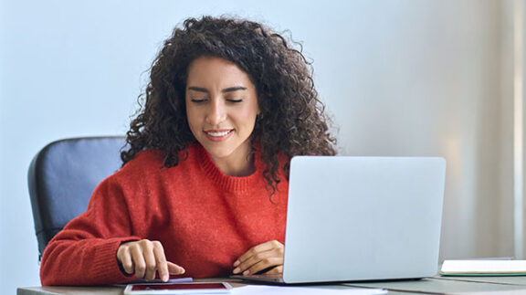 hr leader making data-driven decisions