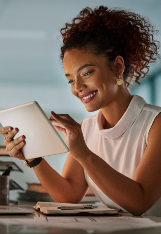 employee using career development software