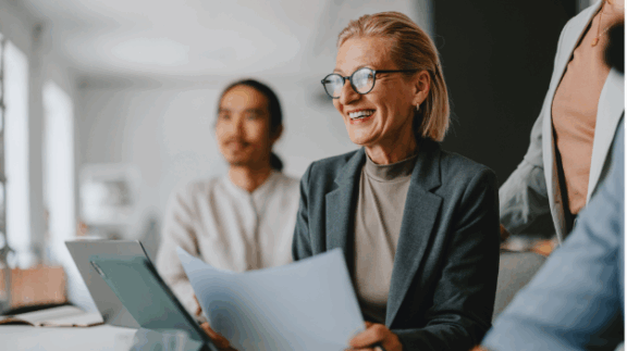 Employer taking an onboarding quiz