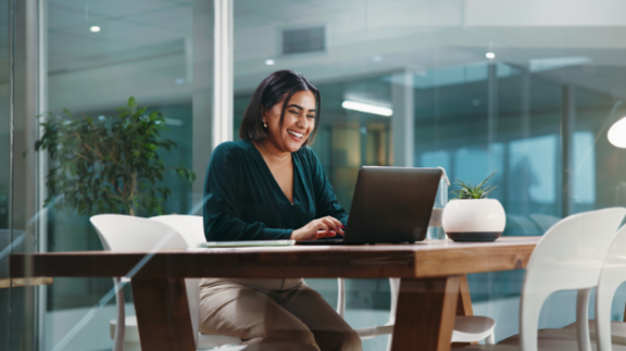 woman working on laptop
